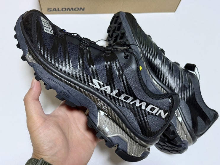 살로몬 XT-4 블랙 실버 메탈릭 265 사이즈 실물이 이쁜 살로몬 신발 L47132900 살로몬 XT-4 블랙 실버 메탈릭 265 사이즈 실물이 이쁜 살로몬 신발 L47132900