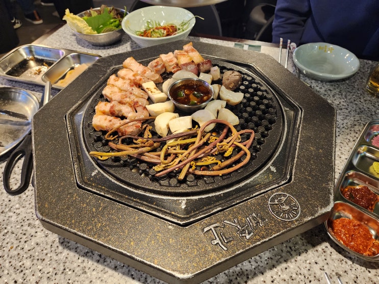위례 고기집 제줏간, 숙성 삼겹살의 진수 (웨이팅 주차정보)