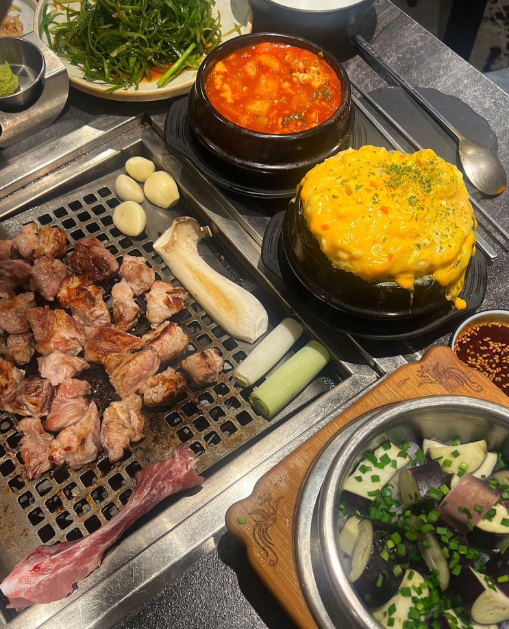  [ 육지 ] 합정 - 고기와 사이드메뉴 모두 맛있는 홍대 육지
