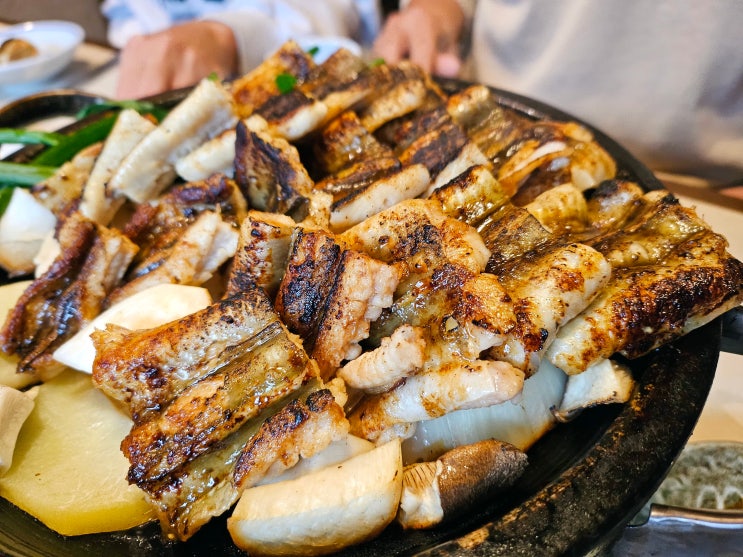  용산 청첩장모임으로 다녀온 장어구이 돌판장