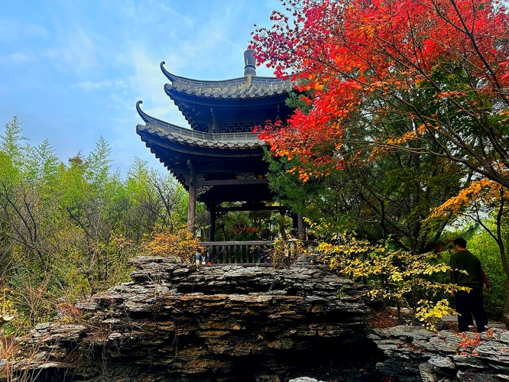 수원역 인근 데이트하기 좋은 곳 효원공원 중국풍 건축