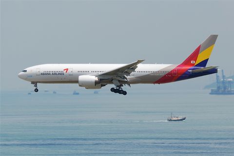 [항공 뉴스] 마감 시간 20초 남기고 <b>김포공항 착륙</b>한 비행기... 