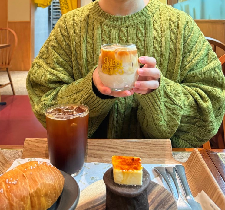  [도산공원 카페] 골든채터스 아늑하고 포근한 느낌의 디저트가 맛있는 분위기있는 카페