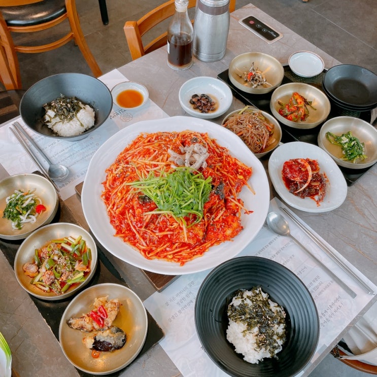  용인 고기리 맛집, 부모님과 식사하기 좋은 한정식 '잘생긴 반상'