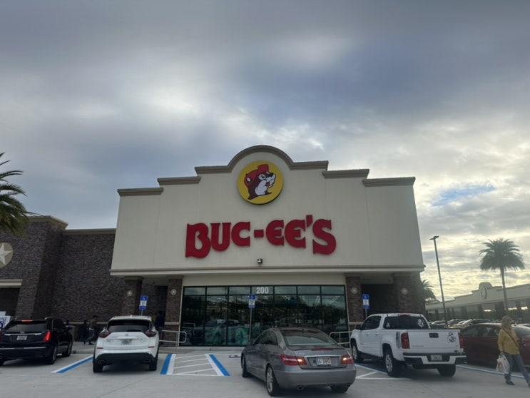  [미국쇼핑]미국에서 휴게소처럼 들리는 Buc-ee’s , 미국주유소, 미국식당, 미국휴게소, 미국 기념품