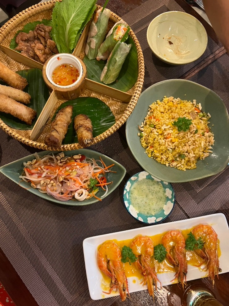  [다낭 여행]미케비치맛집, 다낭 해산물 가성비 맛집, 다낭 현지식당 추천 “논라레스토랑”