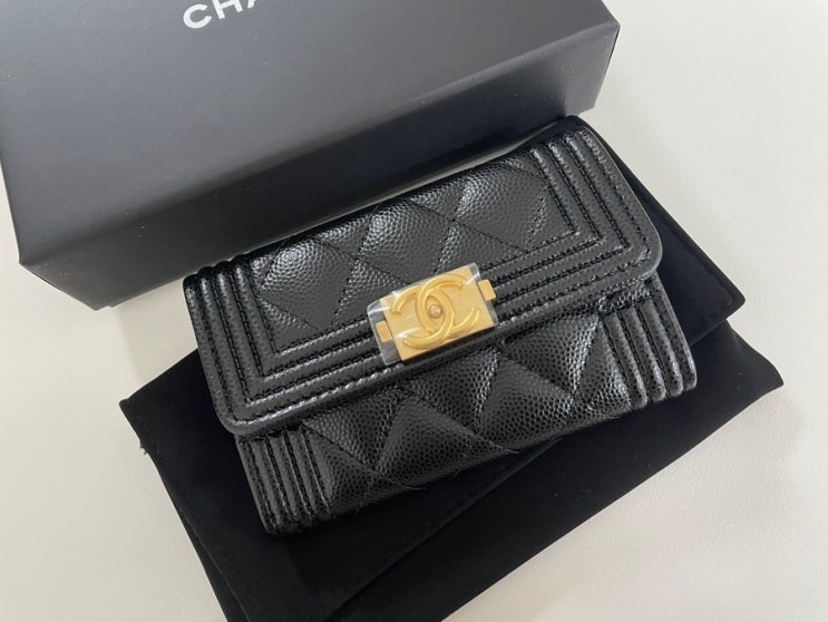  샤넬 CHANEL, 보이 똑딱이 캐비어 금장 카드지갑