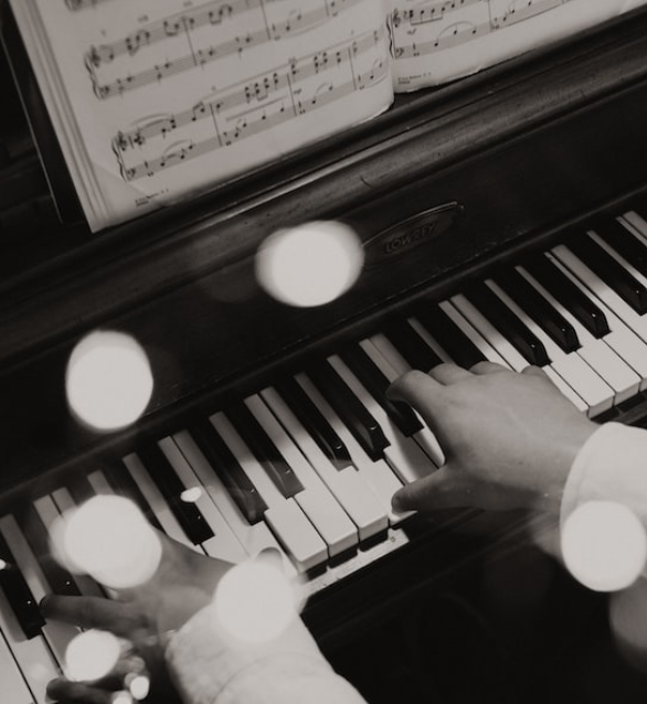 피아노 연주가 인생 성공을 이끄는 6가지 이유
