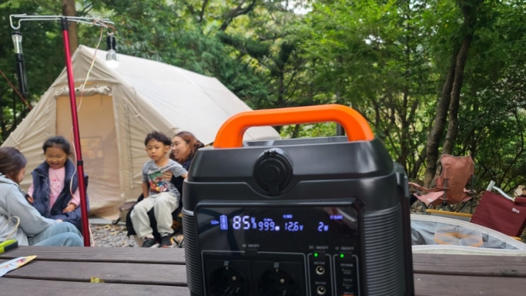  노지 초보 캠핑 필수템 트리아이나 파워뱅크 S790 220v 인버터 내장 대용량 차박용 배터리