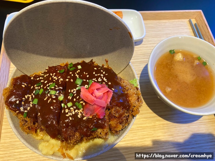  서울숲 필수 코스 가츠동 맛집 '곤카츠' - 내돈내산 솔직리뷰 with 뚝섬 주차 꿀팁