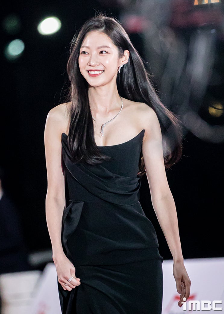  공승연 나이 배우 프로필 결혼 남자친구 동생 정연 언니 가족 집안 아빠