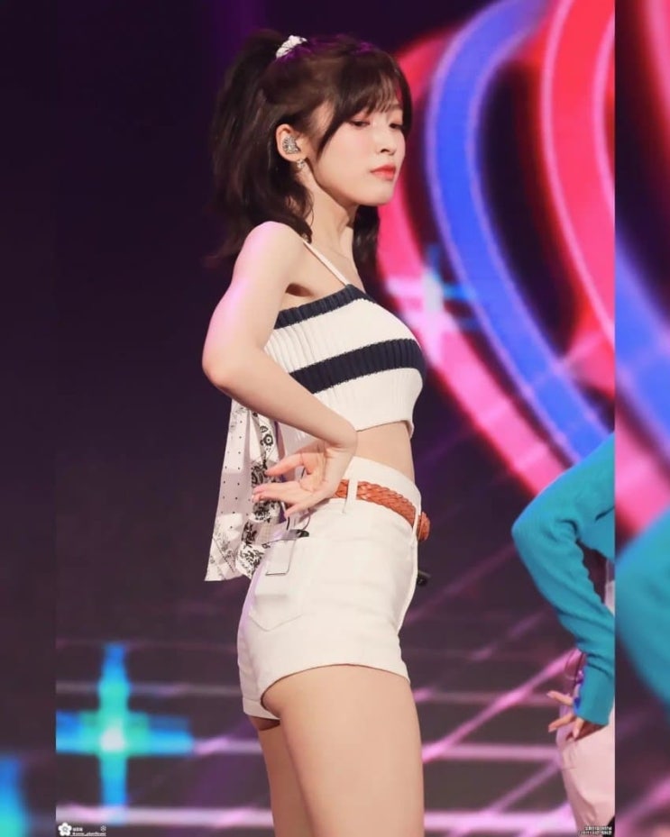  오마이걸 아린 겨