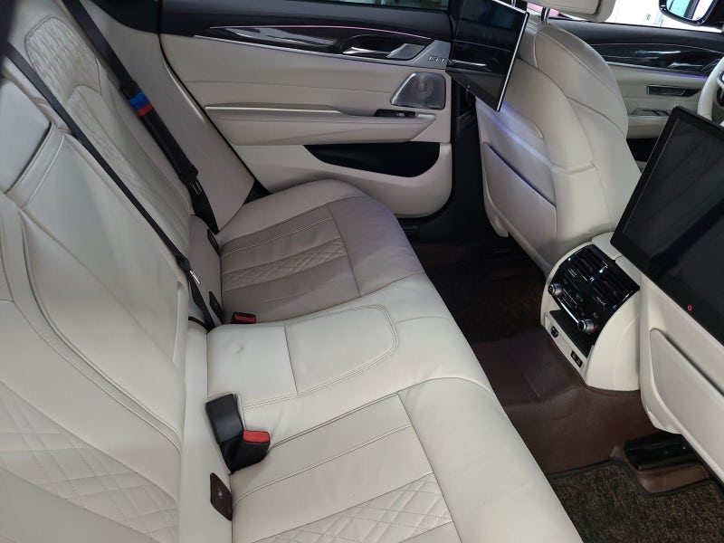 인천 남동구 / 실내커스텀/염색 / BMW / 베이지