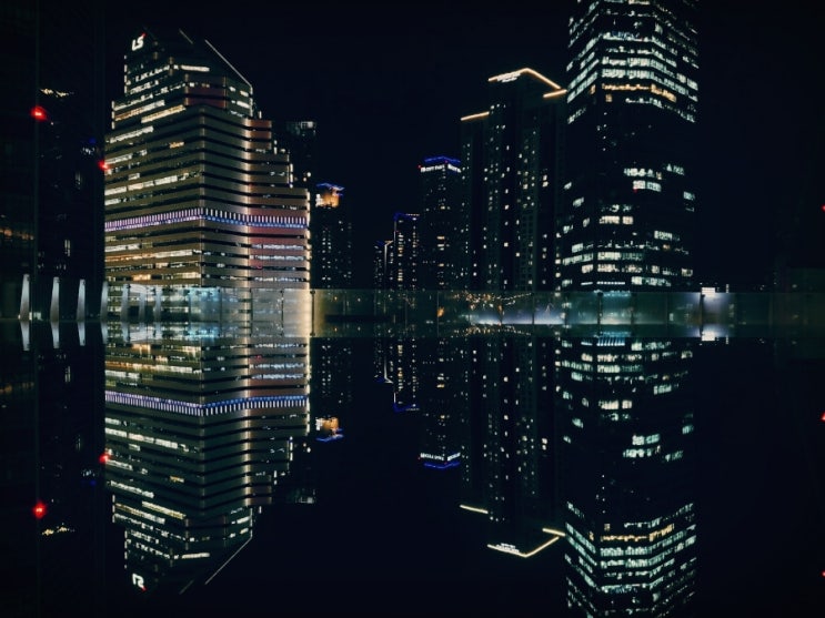 용산"더 미러"에서 느껴진 홍콩의 야경 - 도시의 빛, 조명, 그리고 미러 효과