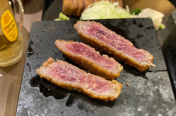  오사카 우메다역 쇼핑몰 루쿠아 <모토무라 규카츠 > 우메다