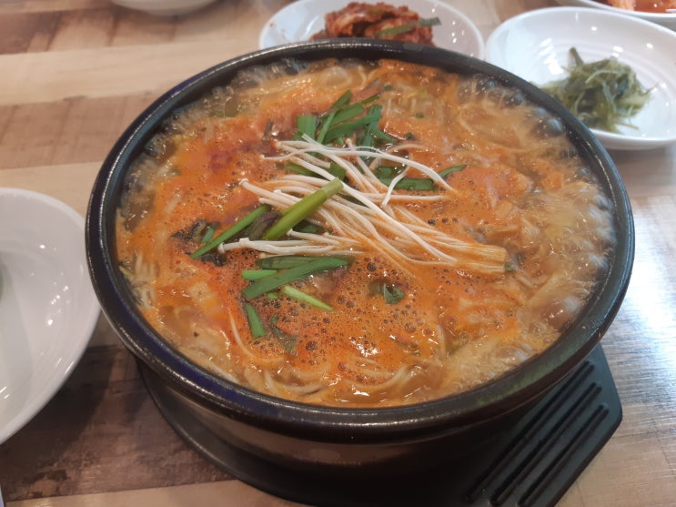  발전소 외근길에 오천읍의 본가어탕 포항오천점