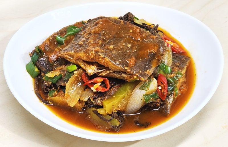 반건조 박대 조림 맛있게 만드는 법 고사리 풋호박 넣어서 푸짐하게 만든 밥도둑 생선조림 ....