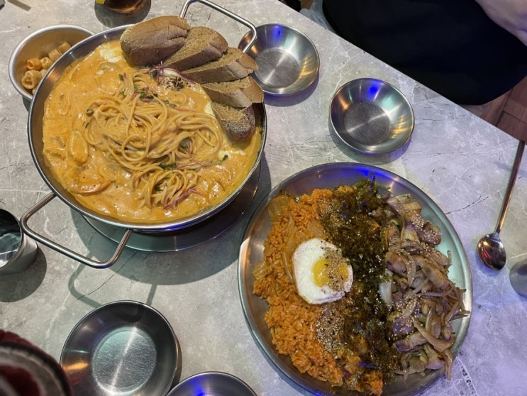  퀄리티 높은 안주와 하이볼 맛집 성신여대술집 56st 성신여대점