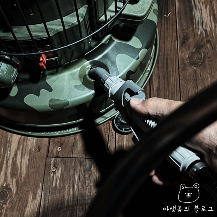  캠핑등유통에 연결하는 캠핑 등유난로 전용 전동급유기 히터맨V2