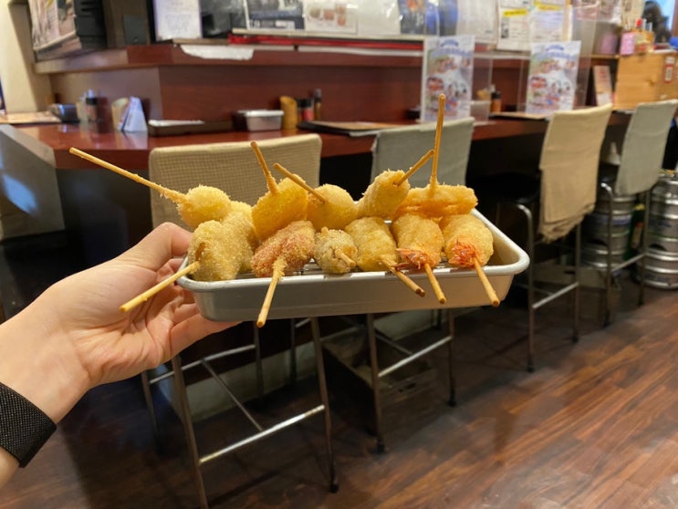  오사카 도톤보리 쿠시카츠 < 호타루 > 나만 알고 싶은 숨은 찐맛집