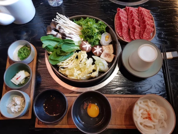  대흥역 공덕 맛집: 따끈한 국물이 당길 때, 일본식 스키야키와 샤브샤브 - 스키당