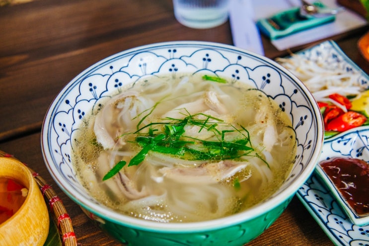 베트남 다낭 맛집 한시장 핑크성당 근처 쌀국수 베트남음식 맛있는 곳 추천 베트남 다낭 맛집 한시장 핑크성당 근처 쌀국수 베트남음식 맛있는 곳 추천