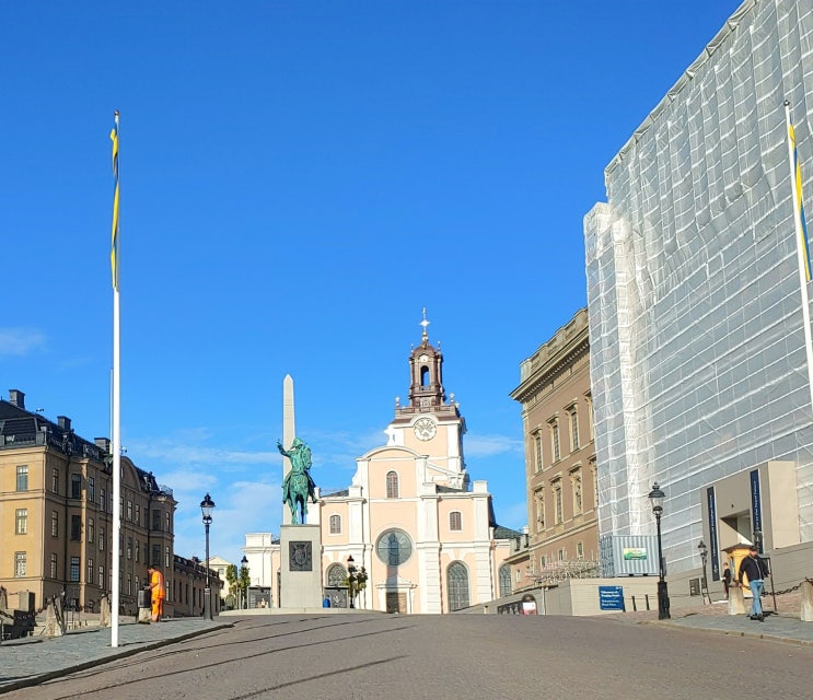 북유럽 7개국 여행 : 스웨덴 (스톡홀름 -&gt; 감라스탄 투어 1탄 (스웨덴 왕궁,스톡홀름 대성당,구스타프3세 오벨리스크,칼 14세요한 동상,구스타프3세 동상, 스톡홀름 국립박물관)