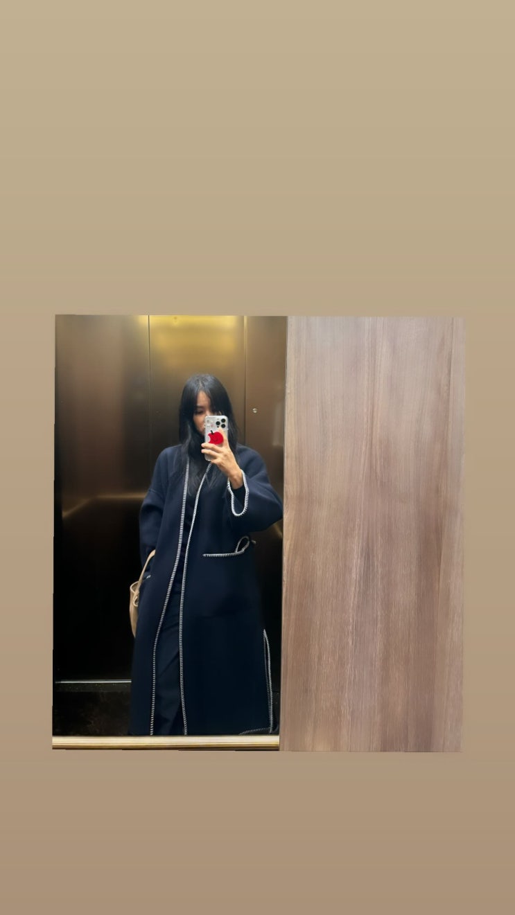 50대 고소영이 착용한 LOEWE 로에베 여성 롱 패치 포켓 울 코트 정보! 50대 고소영이 착용한 LOEWE 로에베 여성 롱 패치 포켓 울 코트 정보!