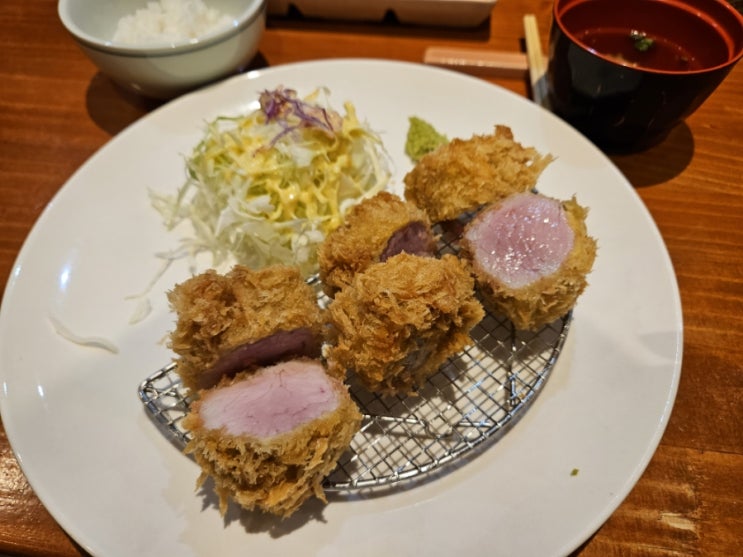  천안 불당동 돈까스 줄서는 맛집 콤폰 솔직리뷰(안심까스, 대기없는시간)