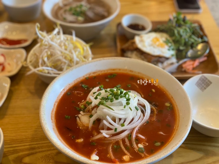  암사동 맛집 점심 메뉴로 선택한 인생 쌀국수 암사역 bun99