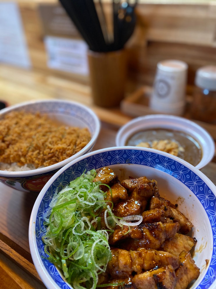  군산 돈까스 맛집 산북동 얀식당. 가츠카레동 부타동 산북동 저녁추천
