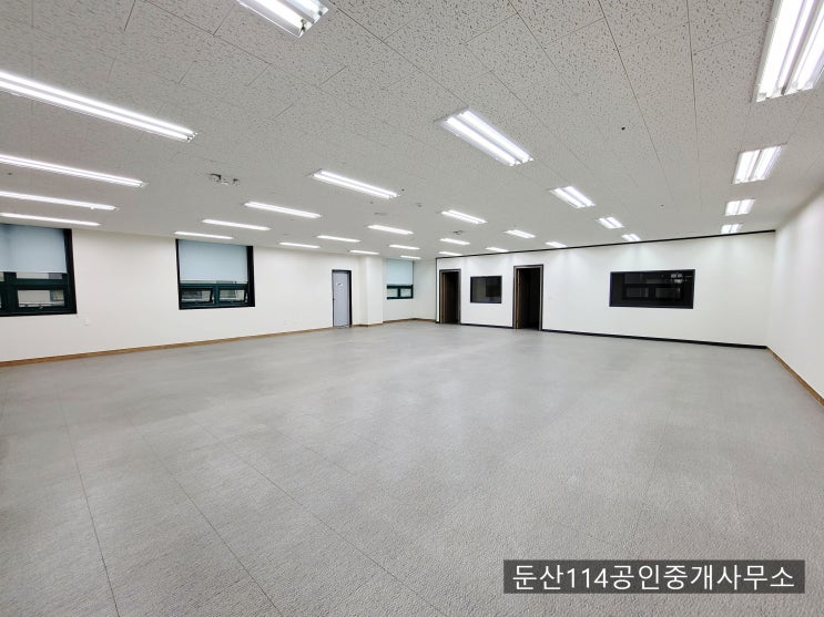  대전 상가임대 둔산동 관공서인근 교통편리한 무권리 중형 사무실