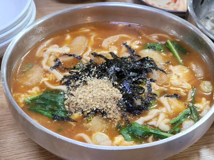 강릉중앙시장 ::감자바우장칼국수, 배니닭강정:: 솔직후기 강릉중앙시장 ::감자바우장칼국수, 배니닭강정:: 솔직후기