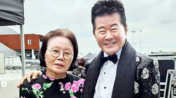 <b>태진아</b> "아내 옥경이 5년 전부터 치매…아들이 대소변 받아낸다"