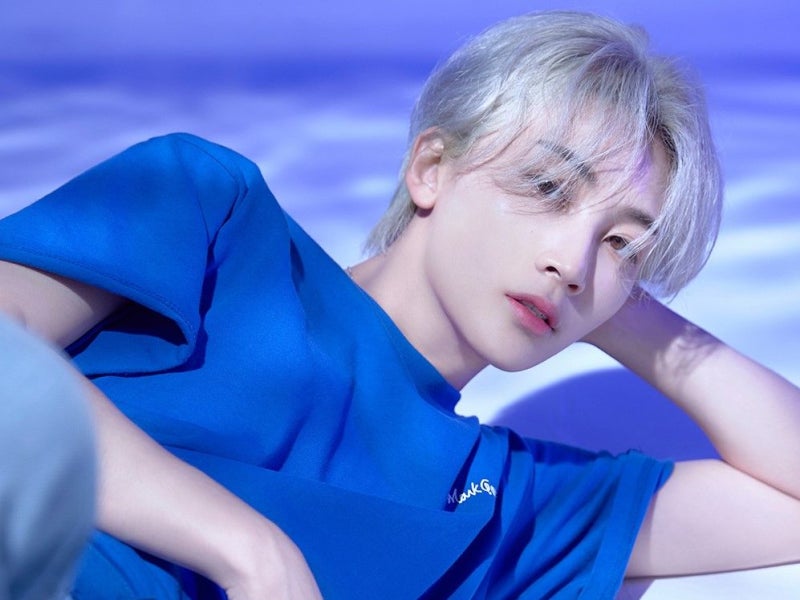 Perfect in Dance and Song: HYBE Boy Idols SEVENTEEN Jeonghan & DK's Perfume Collection (Ormaie, and more)