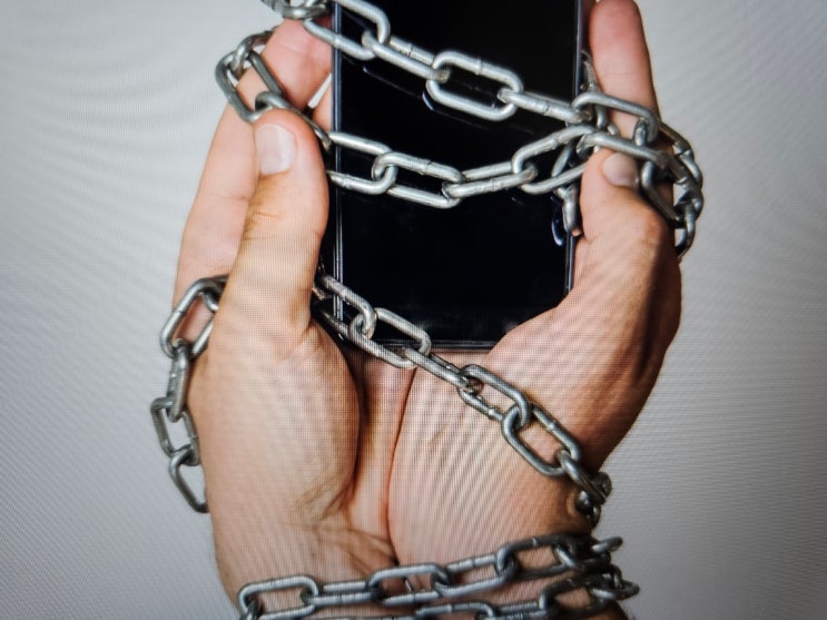  사이버스토킹? 합의해도 처벌 못 피하는 이유