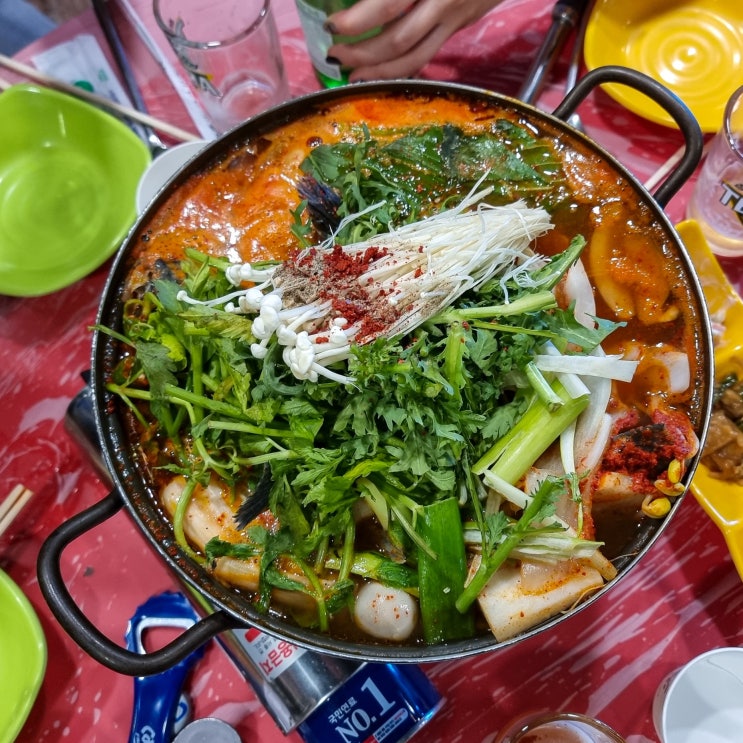  [속초 동명항 포차거리 맛집] 코난포차 : 매운탕으로 해장하기!