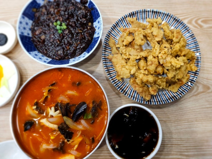  구미 산동 맛집 홍하오짬뽕 짜장면 소스와 짬뽕 국물이 진국