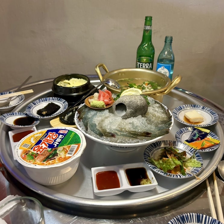 [대구 종로 술집] 제철 생새우회와 새우머리구이가 찐인 “진선미 종로점”