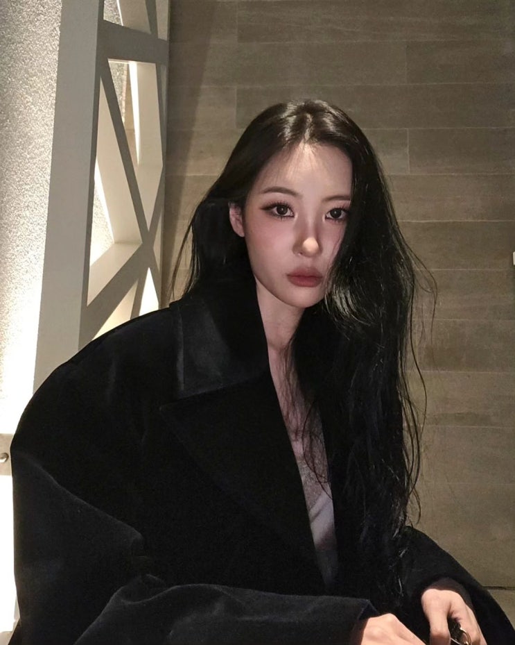 선미 입생로랑 코튼 소재 YSL 오버사이즈 겨울 여성 롱코트 정보! 선미 입생로랑 코튼 소재 YSL 오버사이즈 겨울 여성 롱코트 정보!