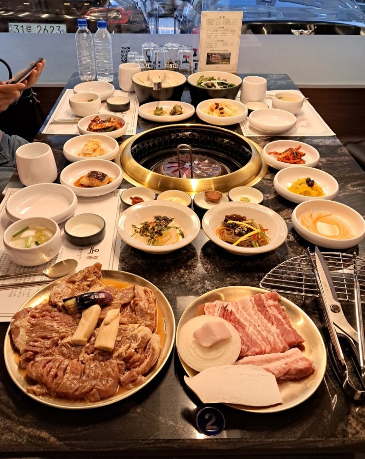 금돈옥 저녁 가족모임하기 좋은 양념갈비 전문 청담고기집 금돈옥 저녁 가족모임하기 좋은 양념갈비 전문 청담고기집