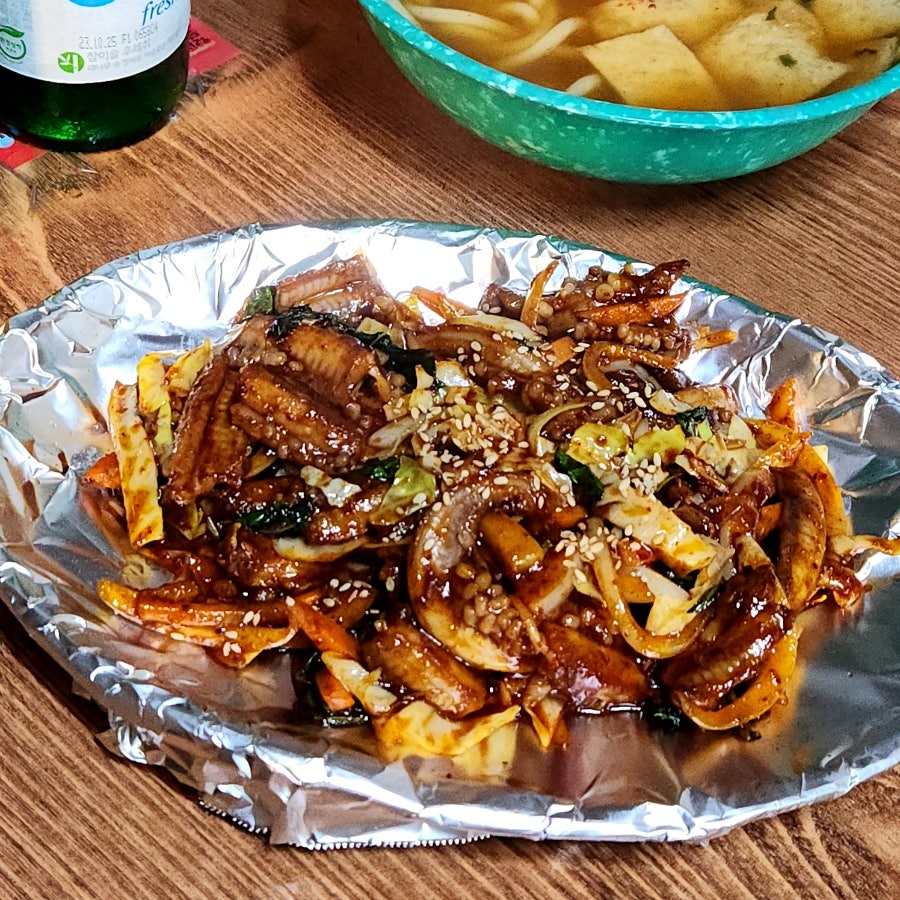 교촌치킨 신대방점 사진 6