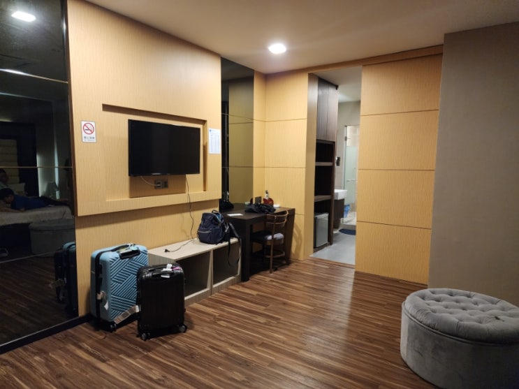  Ease Hotel 이즈호텔 4인가족 패밀리룸 가성비호텔 코타키나발루 공항 근처