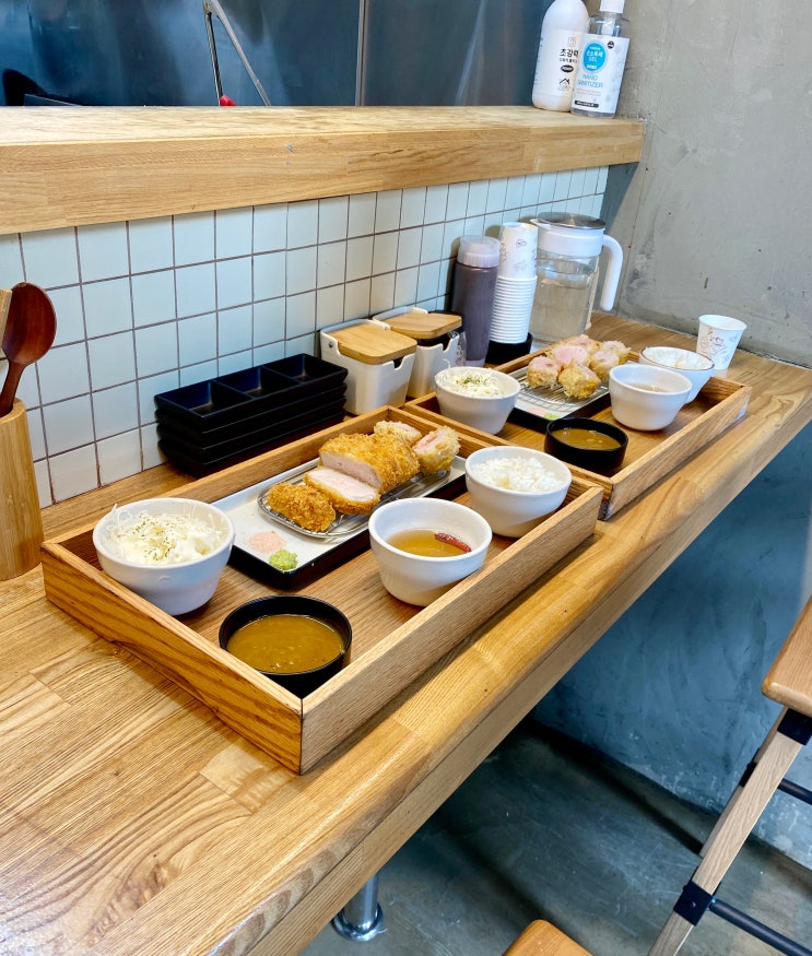  [서울 송파구] 오금동 방이역 돈까스 맛집, 흥도식당 오금 / 아쉬운 방문후기, 테이블링 주말 웨이팅, 모듬카츠 히레카츠정식