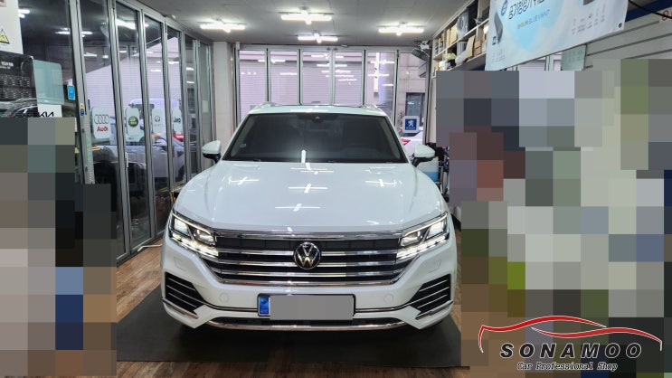  투아렉전면썬팅후 카플레이 화면 풀스크린 작업과 풀코딩으로 차량을 업그레이드 하기