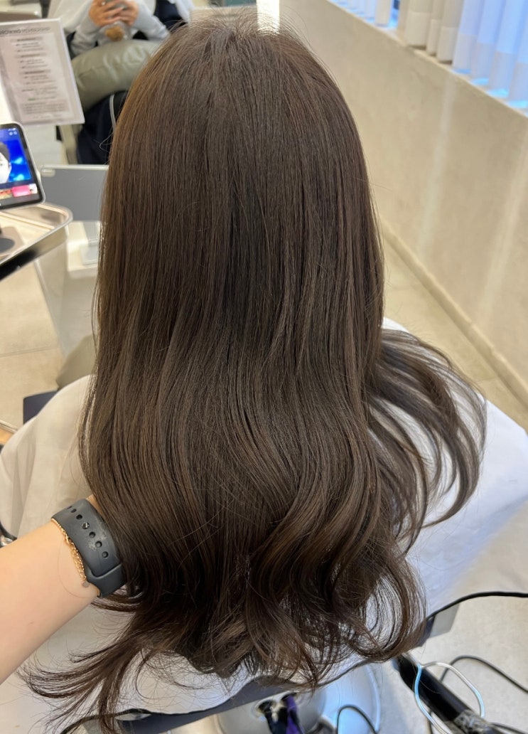  전포미용실 여자 긴머리 애쉬브라운 톤다운 염색 그로잉살롱 영지 실장