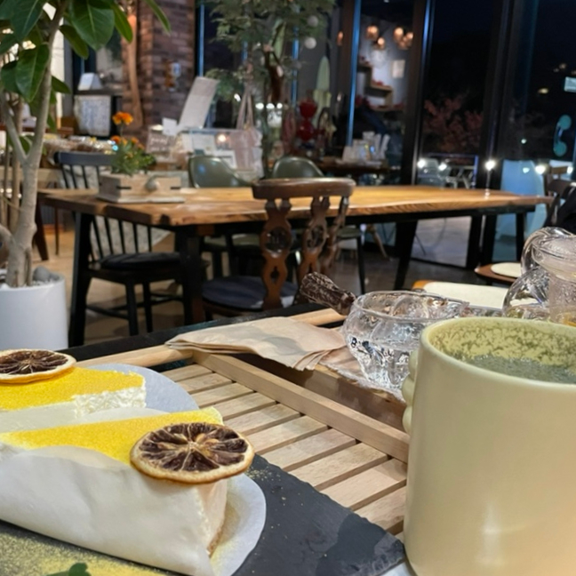  강릉 노암동 카페 ㅣ 홍제멘션 남산공원 카페