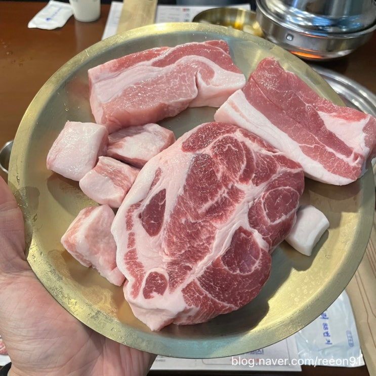 [대전 봉명동 고깃리88번지] 부드러운 고기가 일품인 대전봉명동고기집 연탄구이 전문점