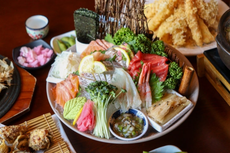  구디 술집 사시미 맛집 이자카야나무