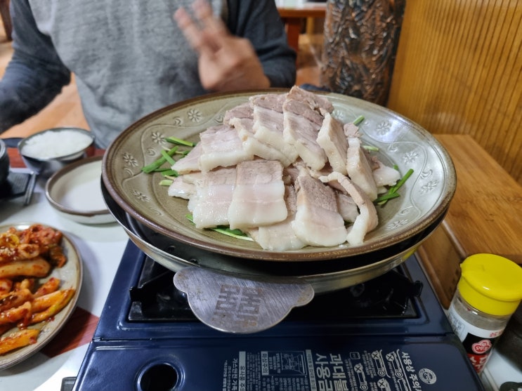  효목동 신년회 모임 일등서울감자탕뚝배기왕족발, 청해회타운식당, 호야 막창 소갈비살